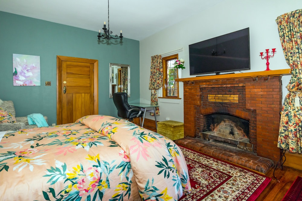 Magnolia Suite photo 3