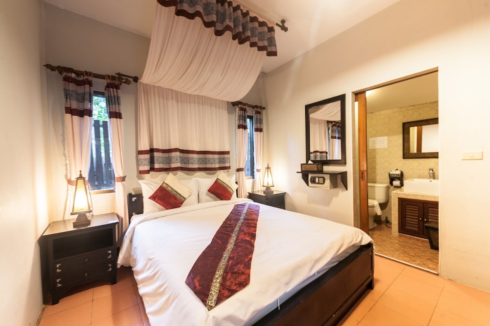Suite - Photo 6