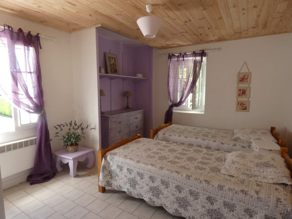 Double Room, 2 Twin Beds photo 3