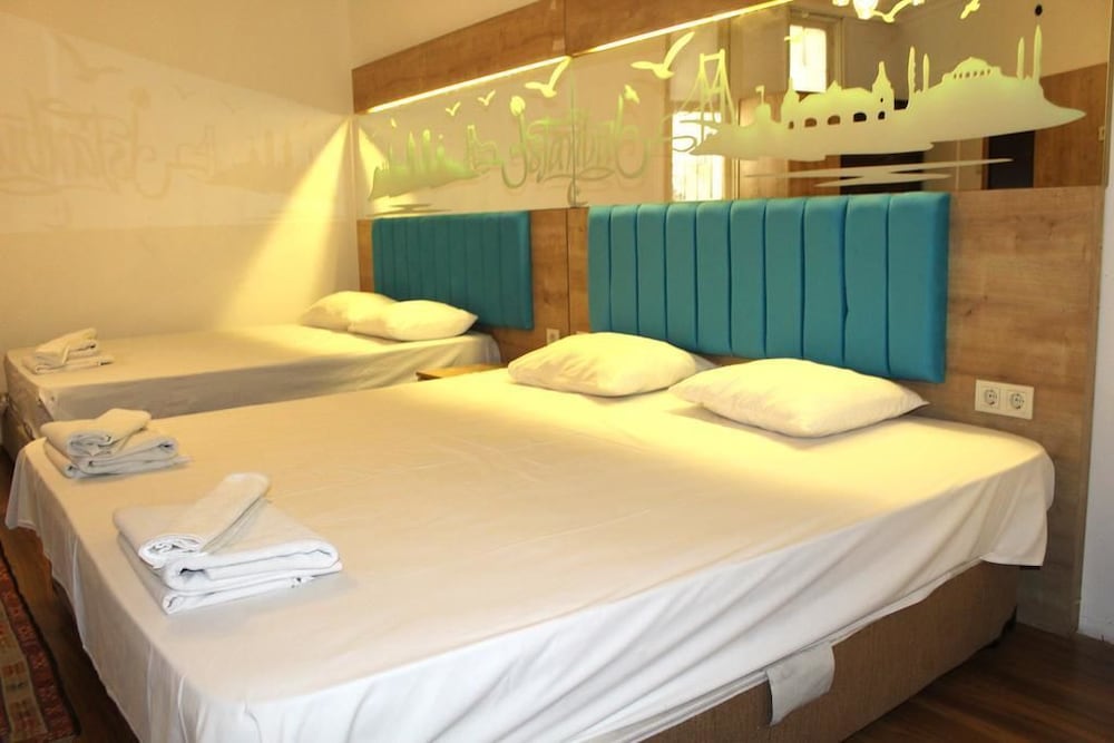 Quadruple Room photo 2
