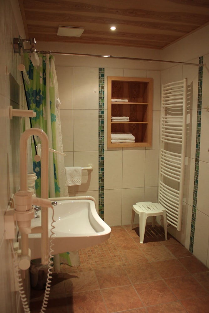 Family Apartment, 1 Bedroom photo 2