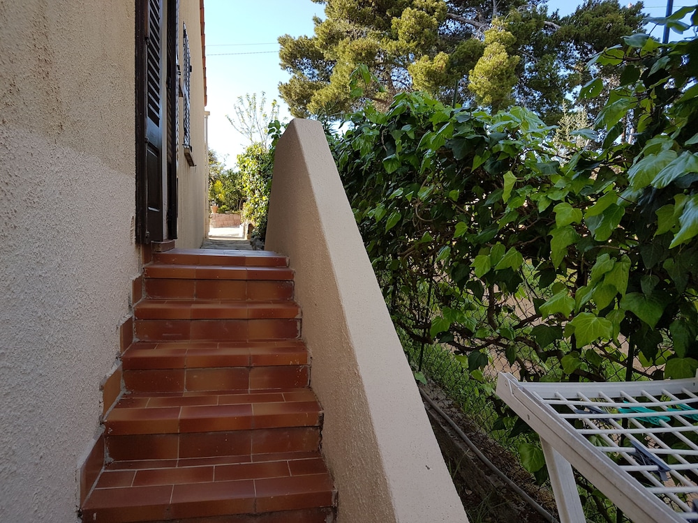 Quadruple Room, Garden View - Photo 5