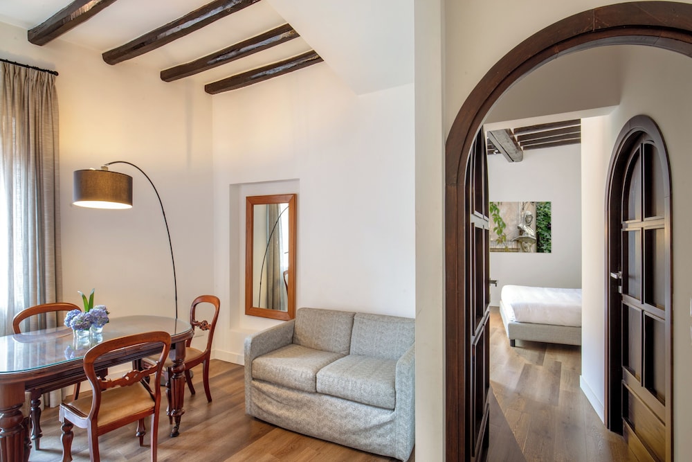 Luxury Apartment, 1 Bedroom, Annex Building (4 pax) photo 2