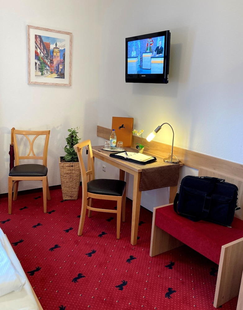 Standard Classic-Double Room Single Use, Private Bathroom photo 3