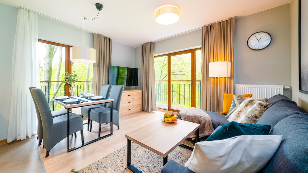 Apartment (3076)