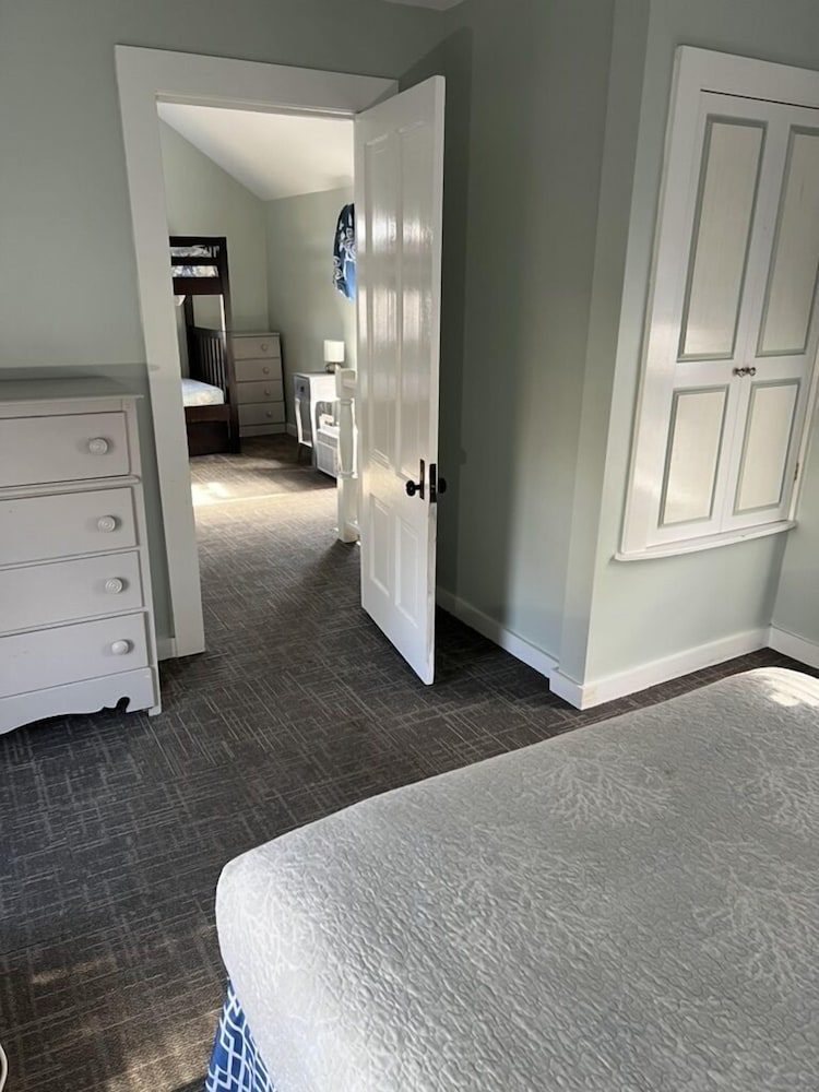 Basic House, Multiple Beds, Non Smoking photo 1