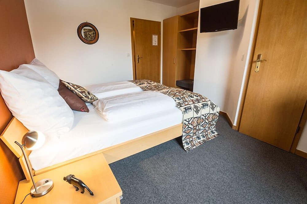 Deluxe Double Room, Ensuite photo 2