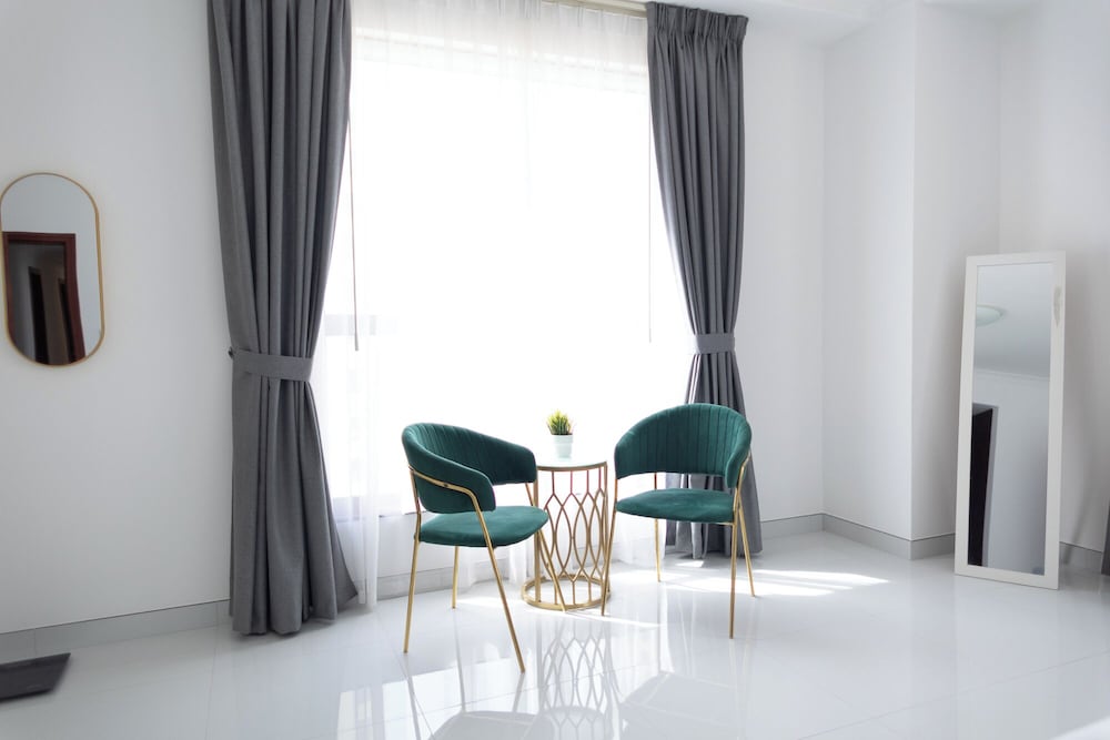 Family Apartment photo 2