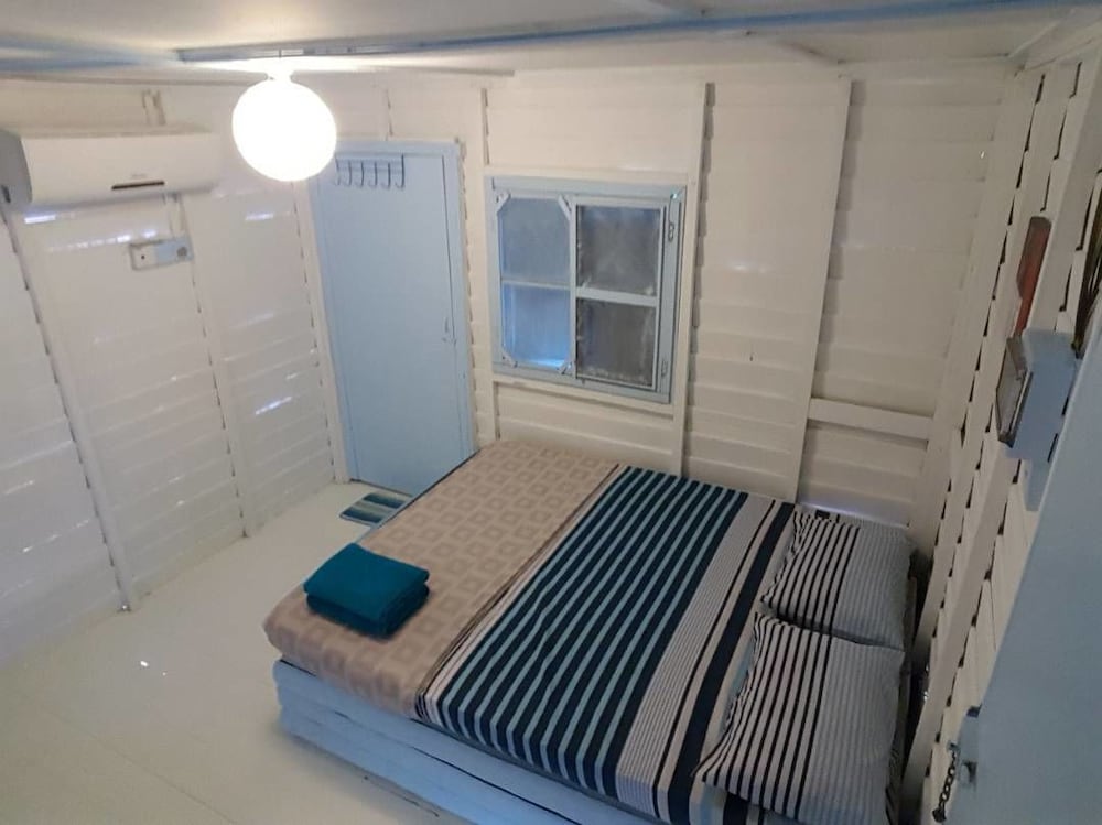 Basic Chalet (Air-Cond) photo 1