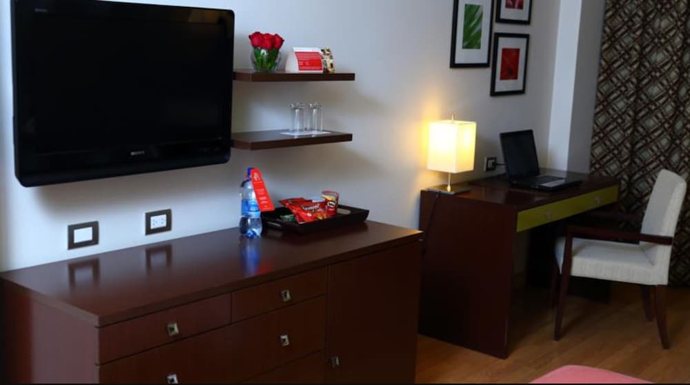 Standard Twin Room - Photo 2