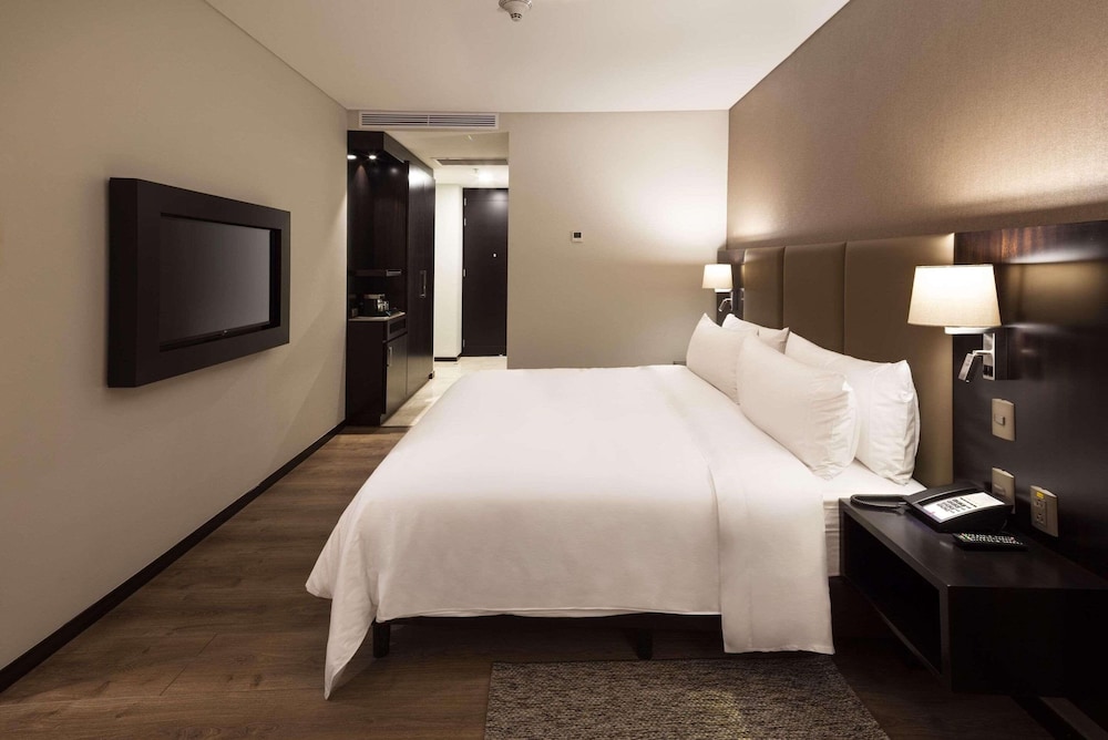 Suite, 1 Bedroom, Non Smoking photo 1