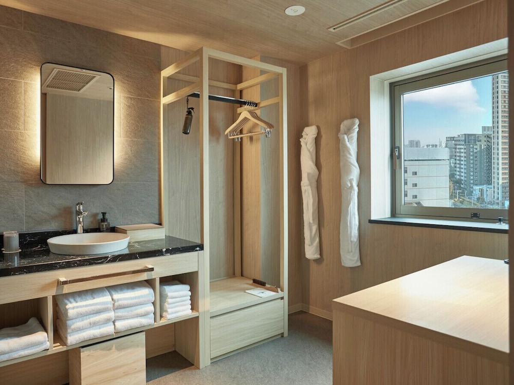 Deluxe Twin (Luxury Floor),2 double beds, for 2-5 people use, Non Smoking photo 2