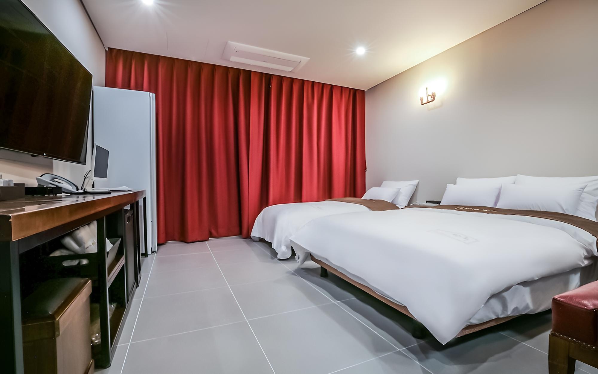 Room (Suite (Double Bed / 1PC))