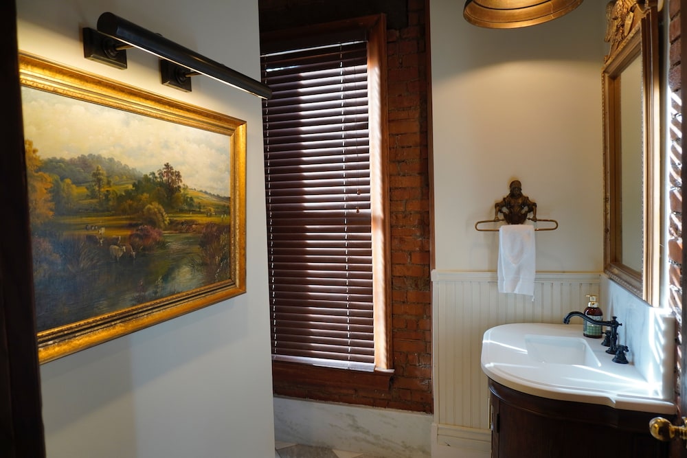 The Tiffin Room photo 2
