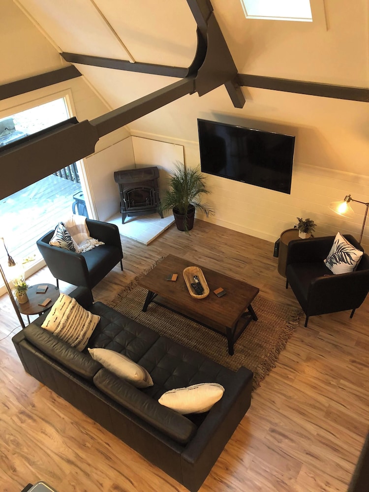 Deluxe Chalet photo 1