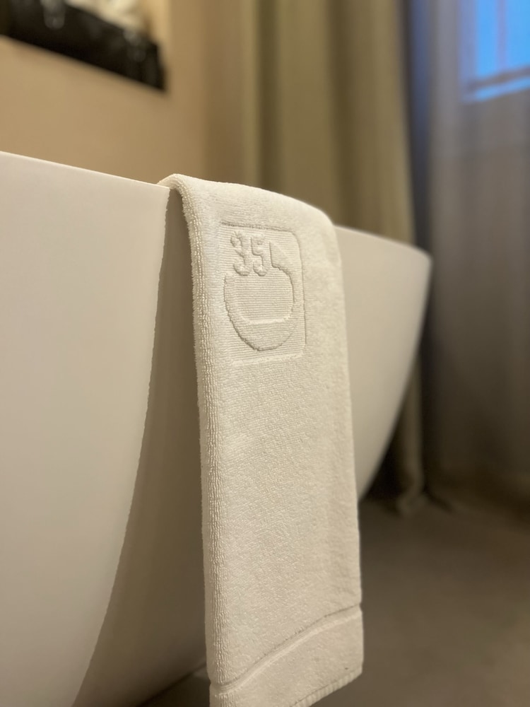 Junior Suite - Photo 6