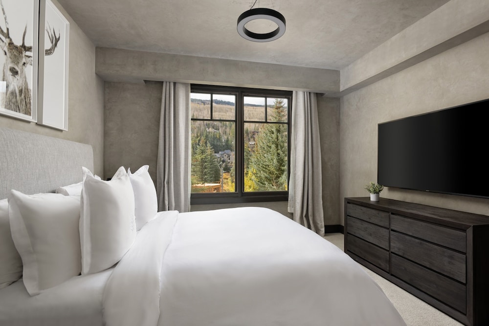 Room, 4 Bedrooms (Born Free Residence) - Photo 1