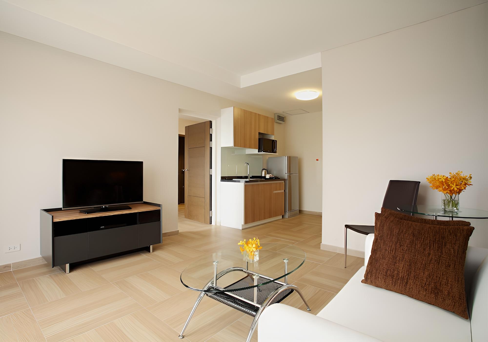 Suite, 1 Bedroom photo 2