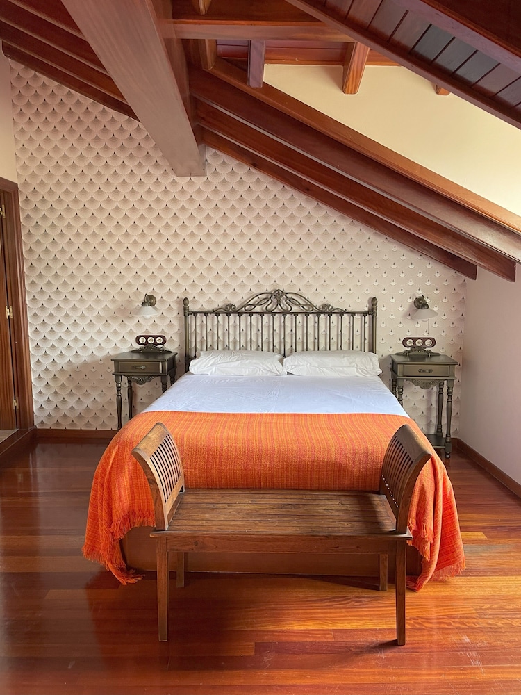 Deluxe Room, Mountain View photo 2