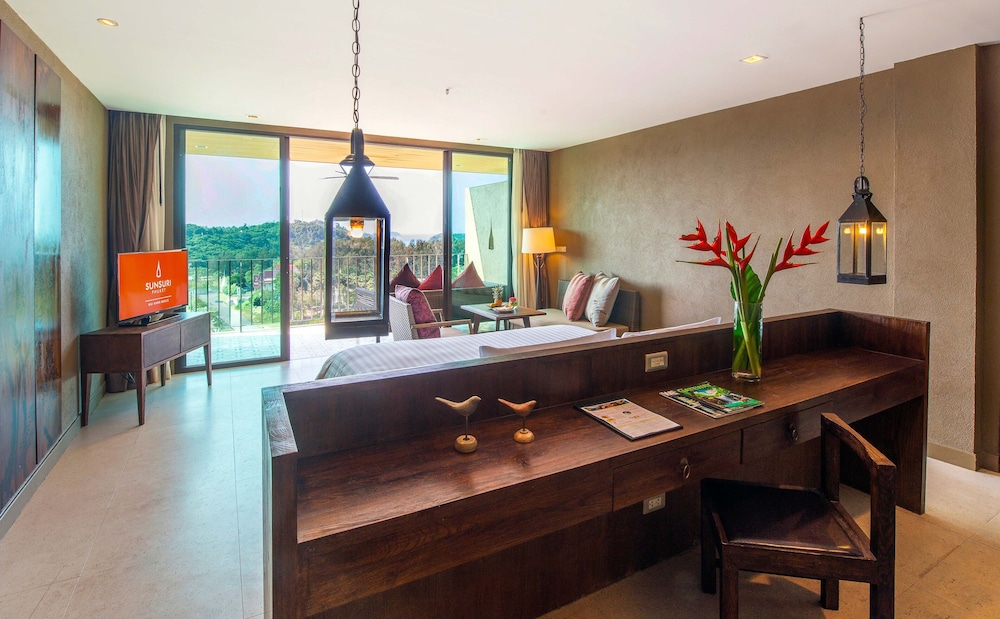 Premium Deluxe Room - Photo 1