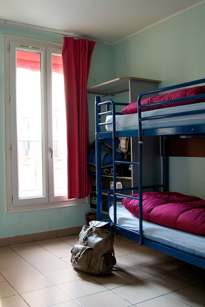 Double Room, Shared Bathroom photo 1