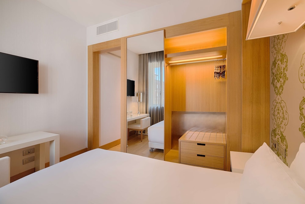 Superior Room - Photo 4