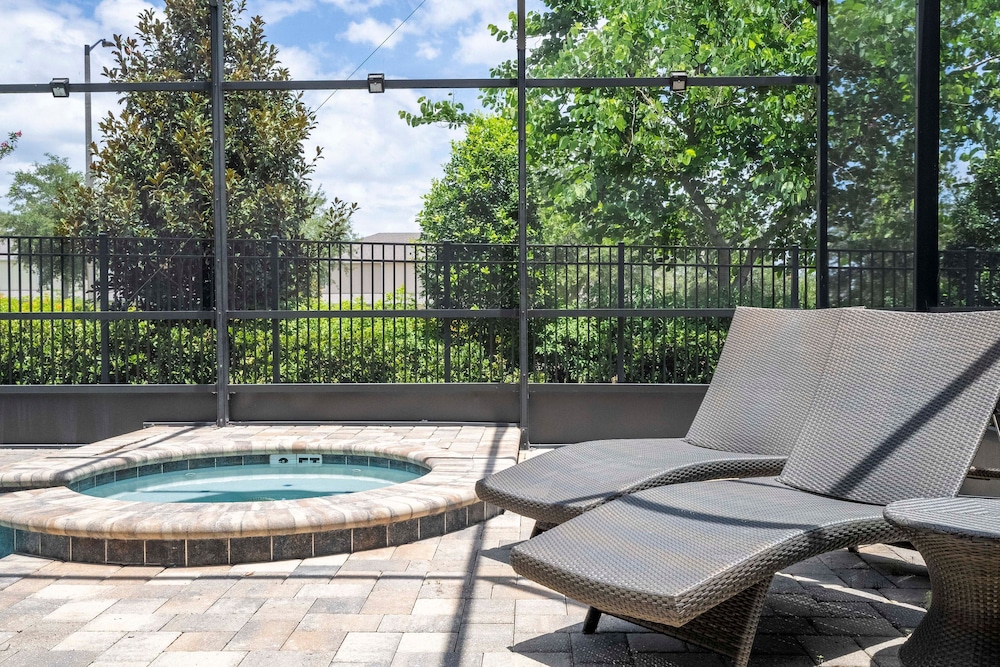 5BR Modern Luxury Disney Villa With Game Room Pool Spa, Billede 16
