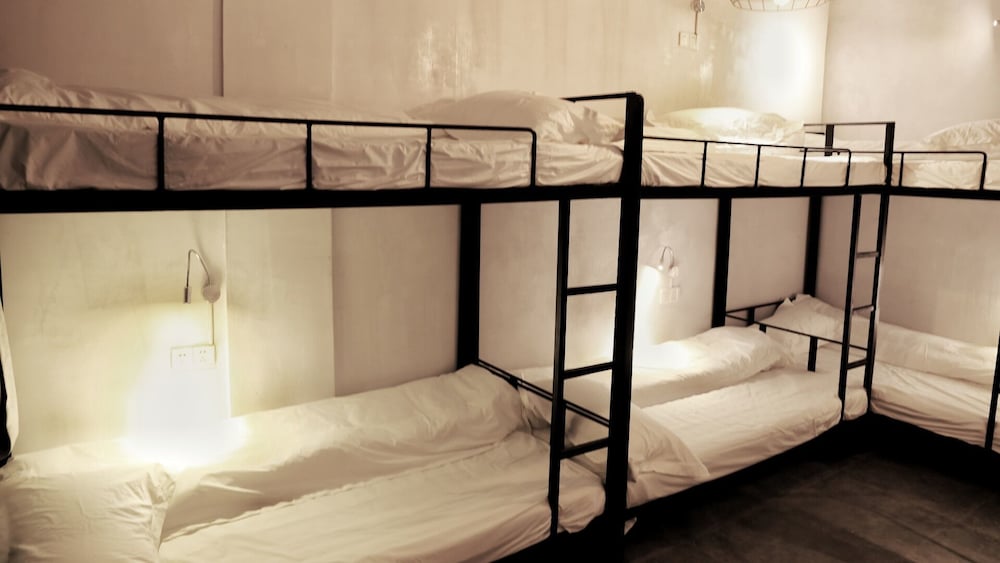 Bed in 6-Bed Mixed Dormitory Room photo 3