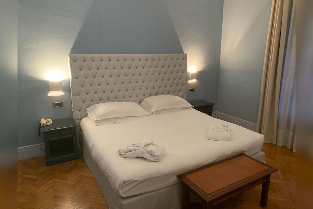 Superior Double Room Single Use, Balcony