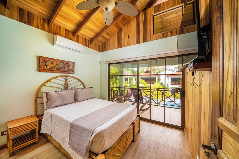 Family Bungalow photo 2