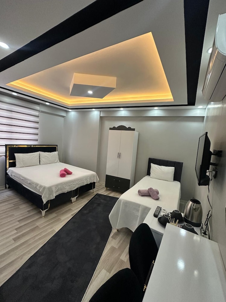 Triple Room, City View