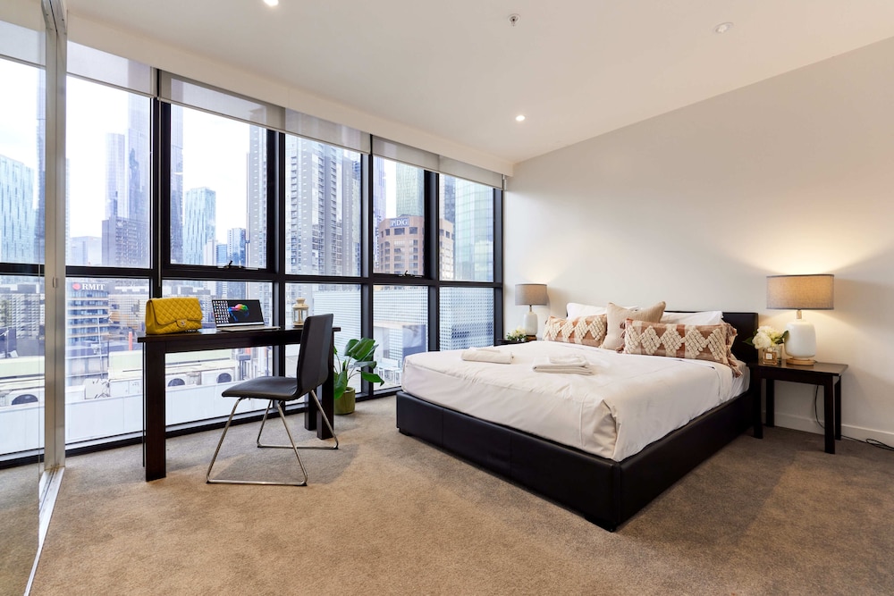 Premium Penthouse Apartment - Photo 12
