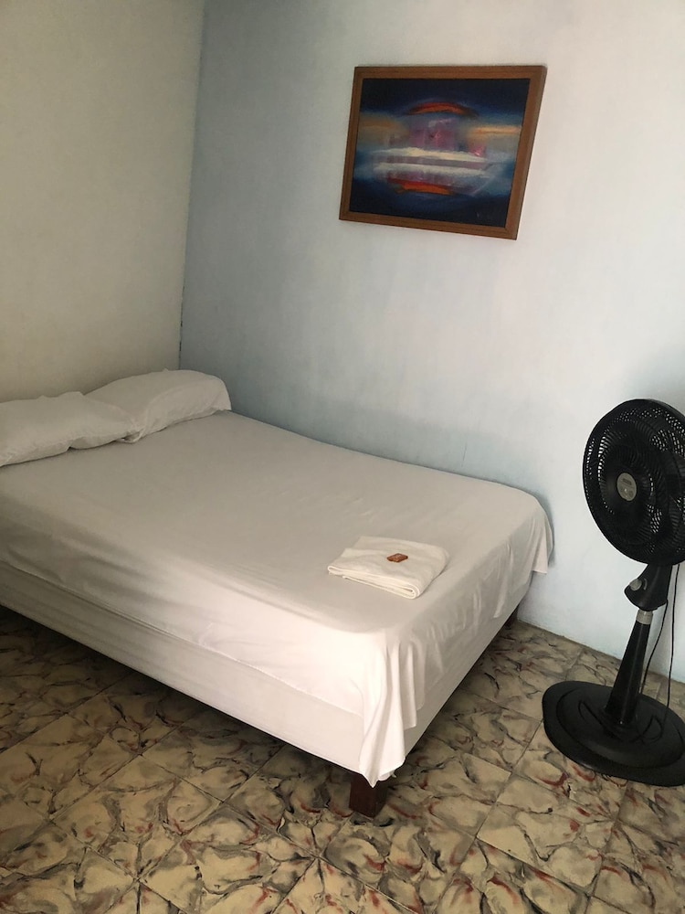 Standard Room, Mixed Dorm, Private Bathroom, Ground Floor