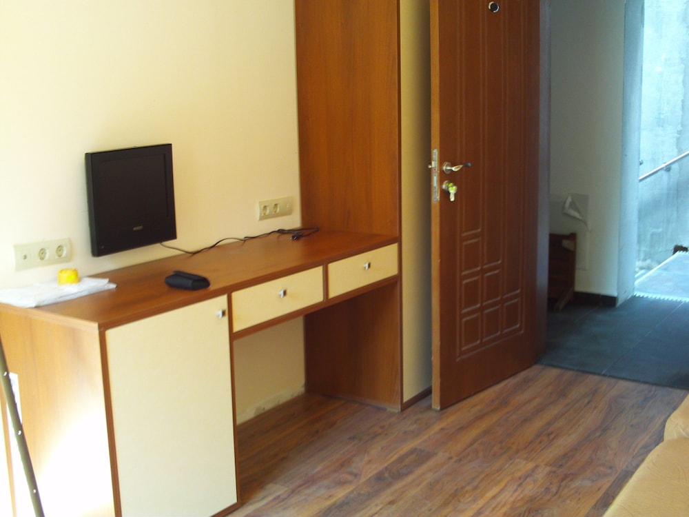 Standard Apartment photo 2