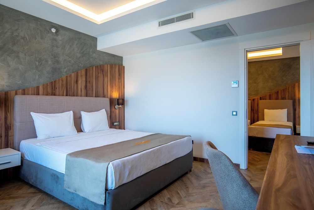 King Room with Garden View photo 2