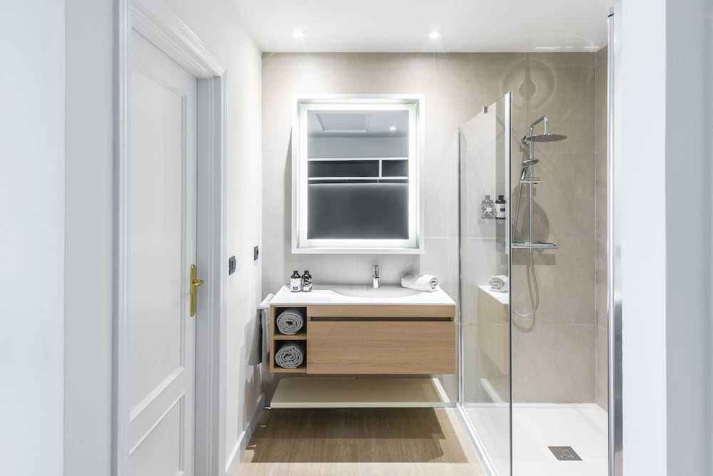 The Townhouse - Photo 9