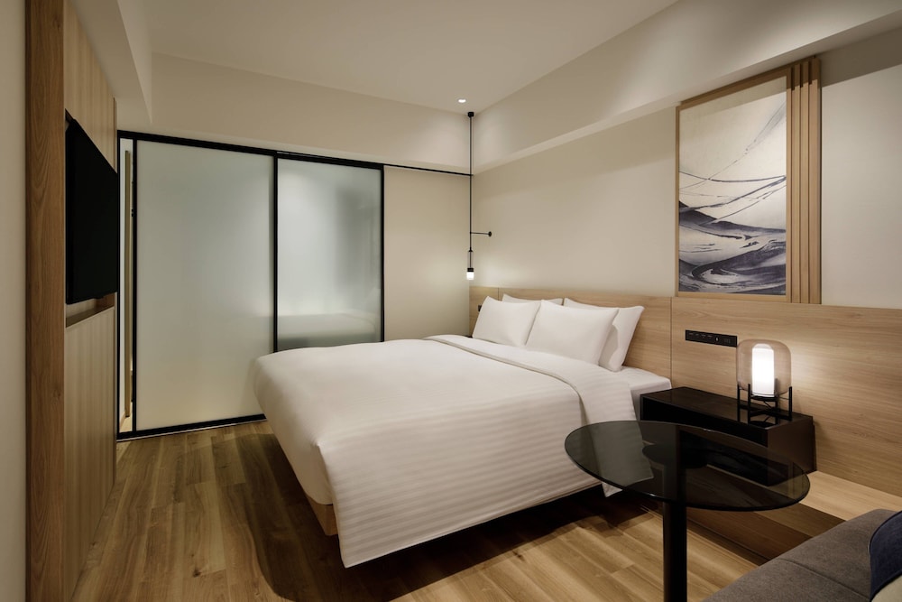Superior Room, 1 King Bed