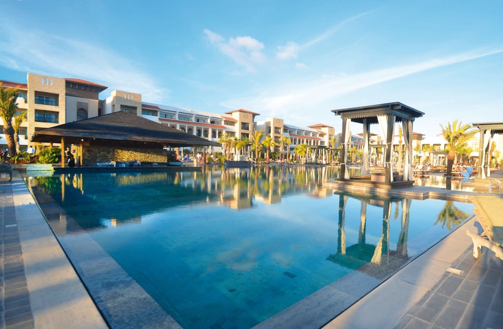 Standard Double Room, Balcony, Pool View