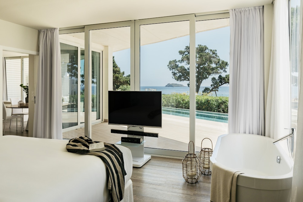 Suite, 3 Habitaciones, Piscina Privada, Vista al Mar (Ultimate ME) Suite, 3 Habitaciones, Piscina Privada, Vista al Mar (Ultimate ME)