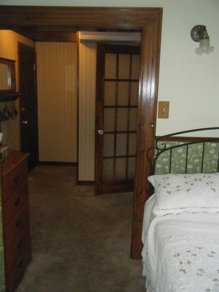 Standard Room, 1 Double Bed photo 3