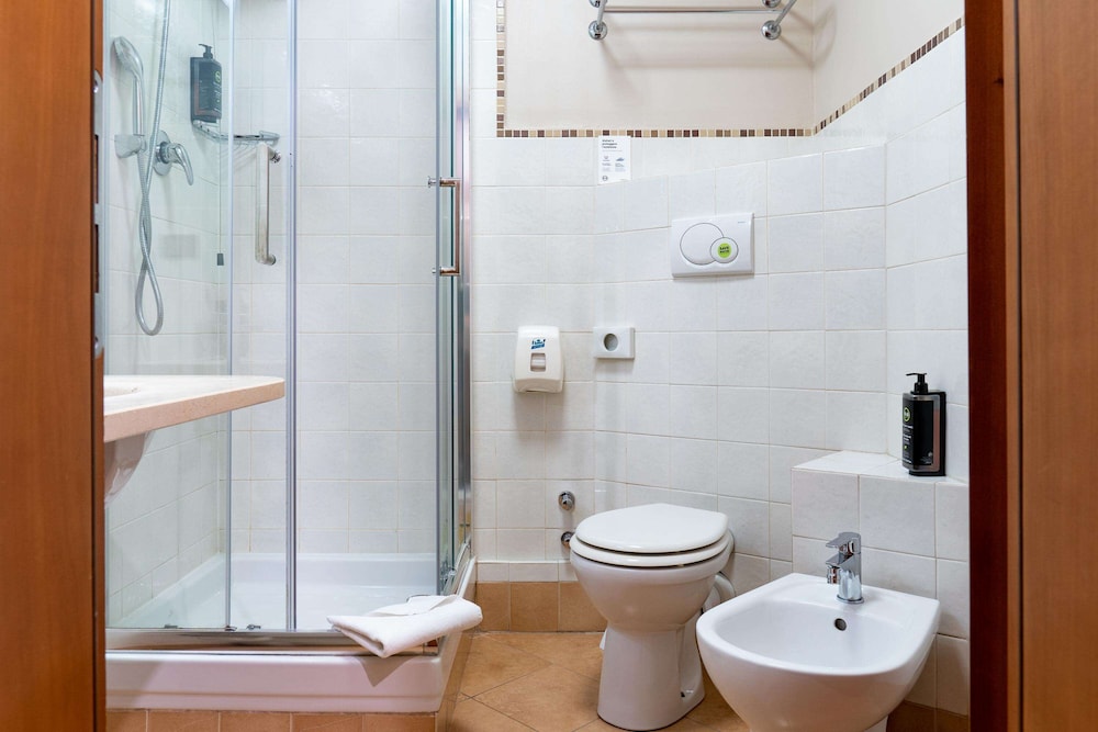 Superior Double Room, Non Smoking - Photo 8
