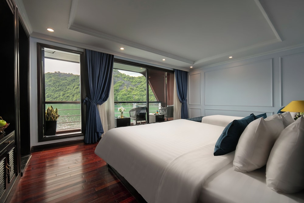 Family Suite, Balcony, Bay View photo 3