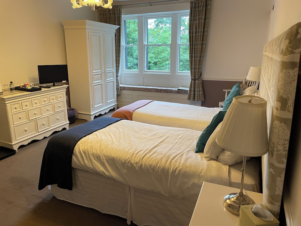Standard Twin Room, 2 Twin Beds - Photo 8
