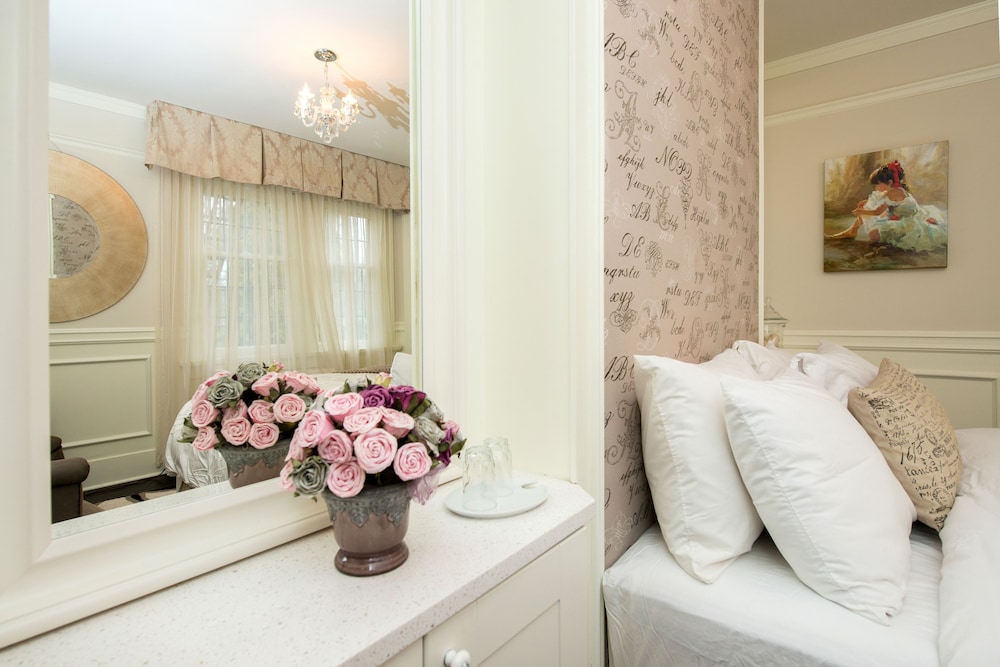 Room, 1 Queen Bed photo 3