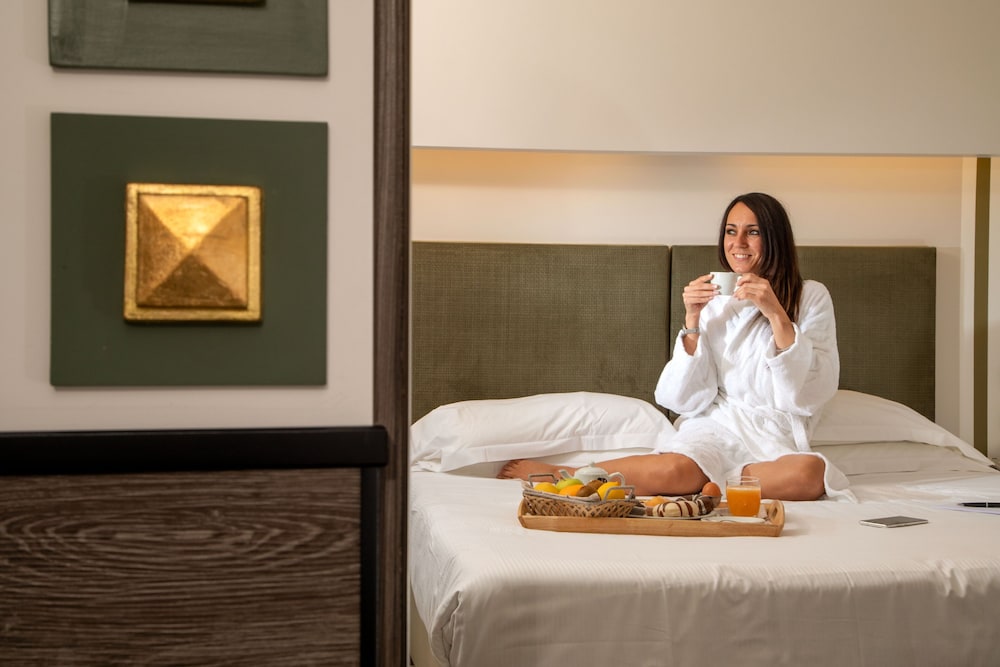 Club Double Room Single Use