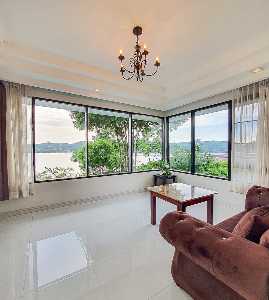 Panorama Suite photo 2