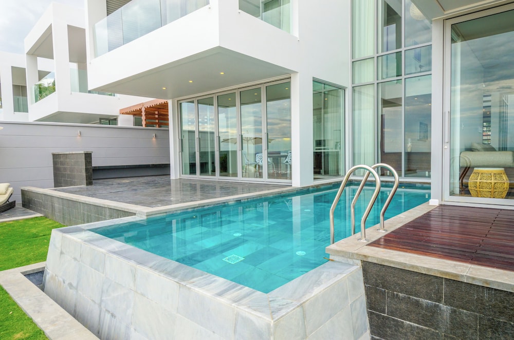 5 Bedrooms Villa with Sea view free daily minibar and one time BBQ set menu - Photo 6