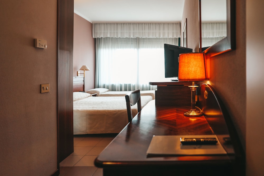 Deluxe Double Room photo 2