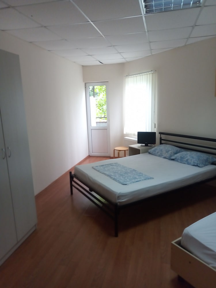 Standard Quadruple Room photo 3