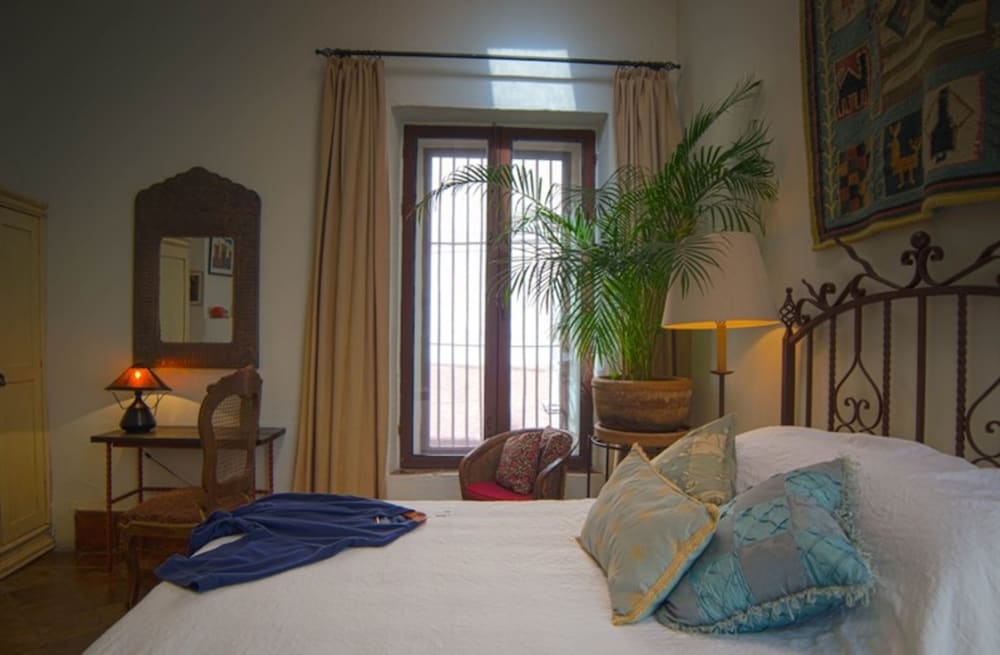 Suite Deluxe, 1 camera da letto, angolo cottura, sul cortile